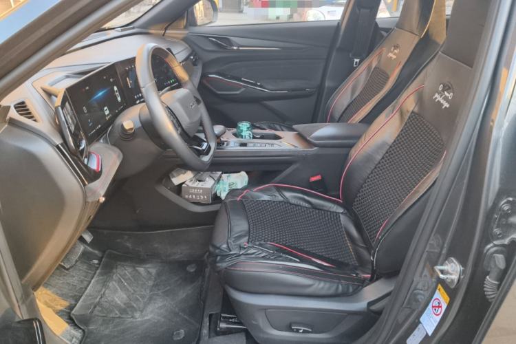 Used CHANGAN OSHAN X5 PLUS 2023 Revised Version 1.5T DCT Navigation Edition
