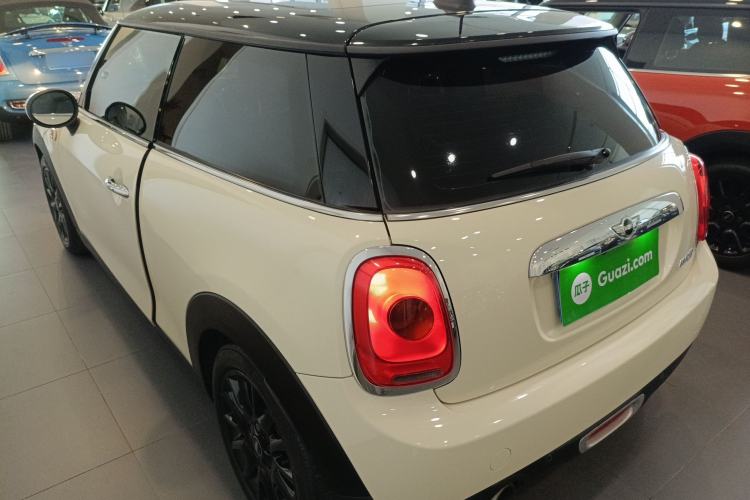 Used MINI MINI 2016 1.5T COOPER

