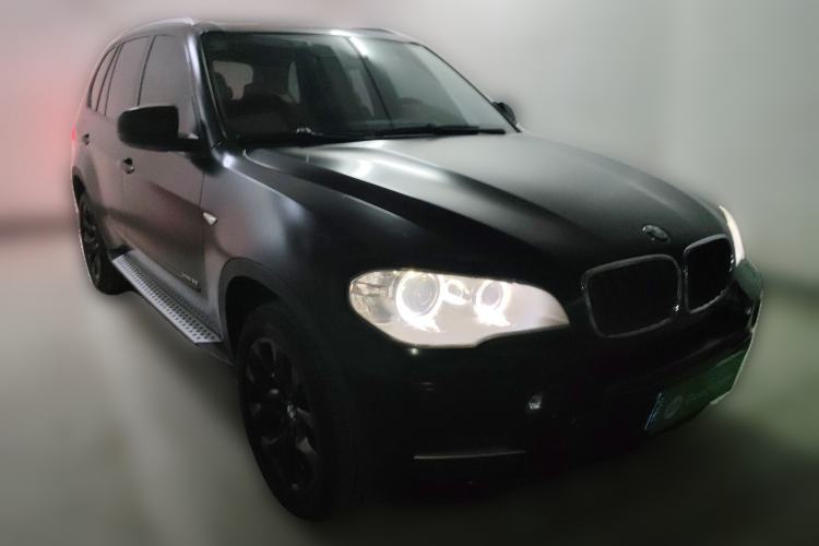 Used BMW X5 2011 xDrive35i Luxury Model
