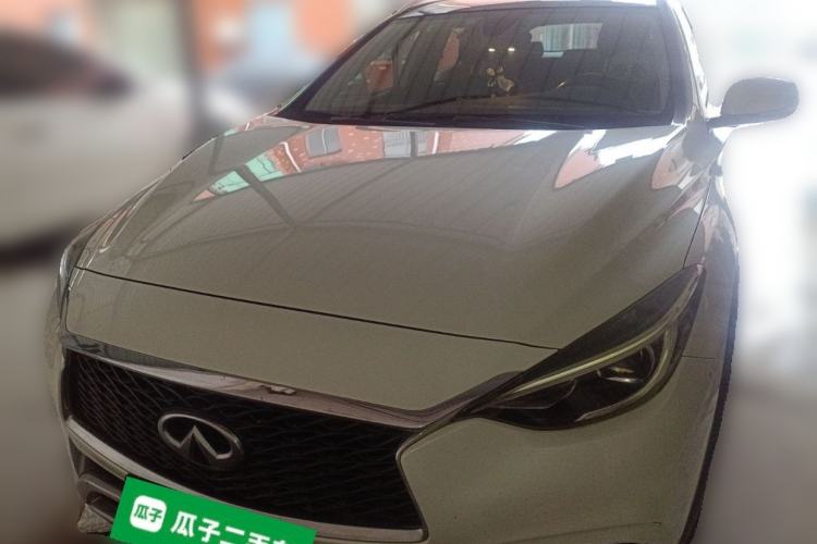 Used Infiniti QX30 2017 1.6T Two-Wheel-Drive Sport Edition