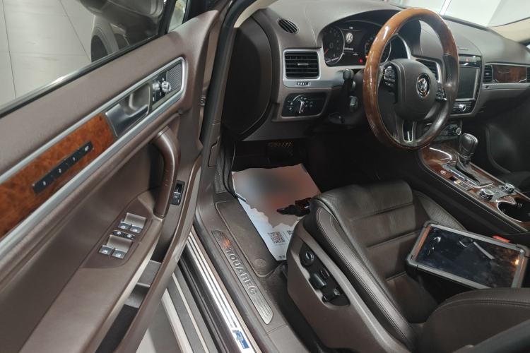 Used Volkswagen Touareg 2011 3.0 TSI Luxury Edition
