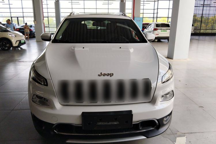 Used Jeep Cherokee 2017 2.0L Superior Edition