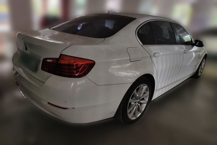 Used BMW 5 Series 2013 530Li Leading Model Rear Right 45 Deg