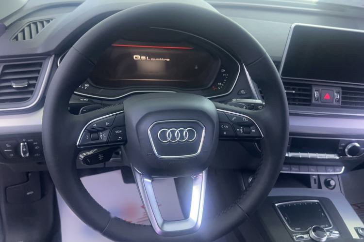 Used Audi Q5L 2018 40 TFSI Prestige Fashion Edition China VI
