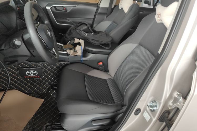 Used Toyota Wildlander 2024 2.0L CVT Two-Wheel Drive Leading Edition