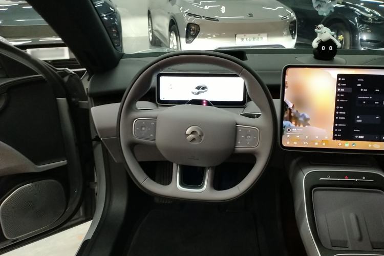 Used Nio ET5T 2025 75 kWh Touring Steering Wheel