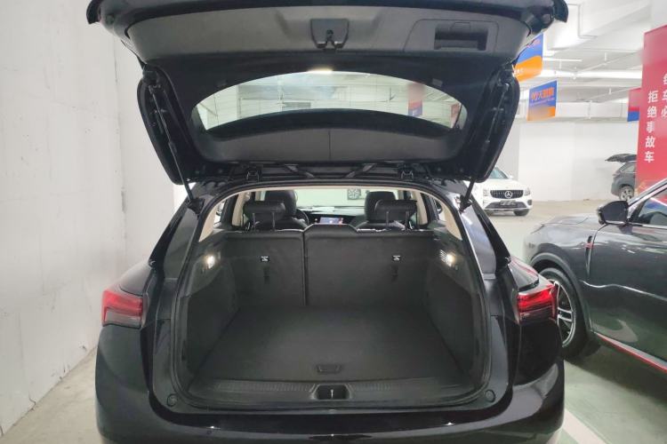 Used Buick Envision 2022 Facelift Encore S 552T Two-Wheel-Drive Luxury Model Trunk