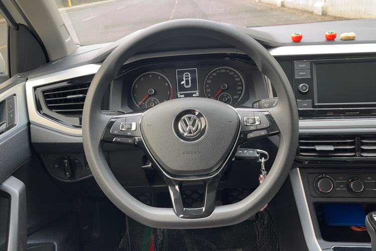 Used Volkswagen Polo 2019 Plus 1.5L Automatic Colorful Technology Edition Steering Wheel