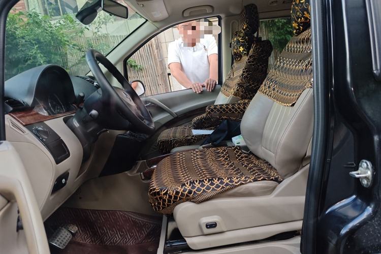 Used Mercedes-Benz Viano 2010 2.5L Luxury Edition Left Front Seat