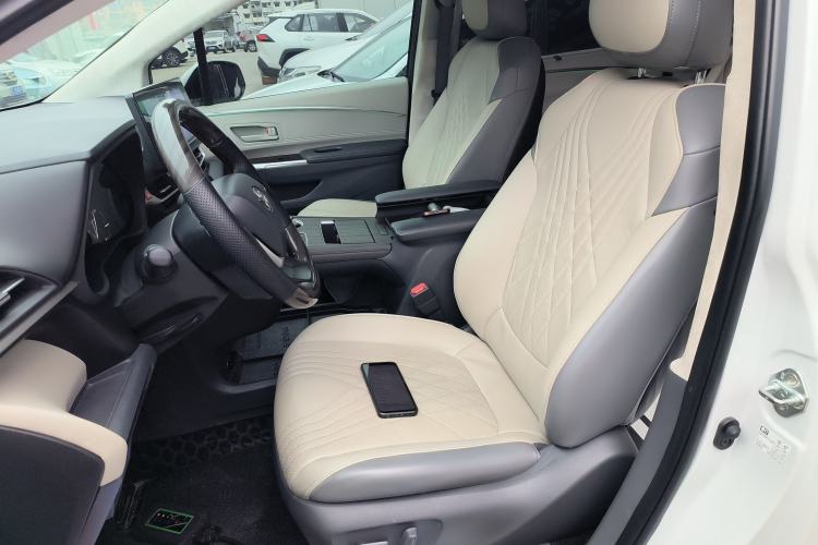 Used Toyota SIENNA 2021 2.5L Hybrid Comfort Edition