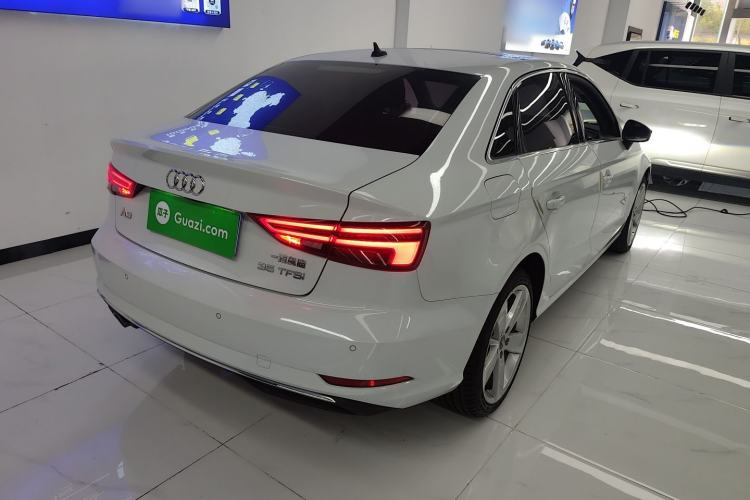 Used Audi A3 2019 Limousine 35 TFSI Style Edition China VI Emission Standard
