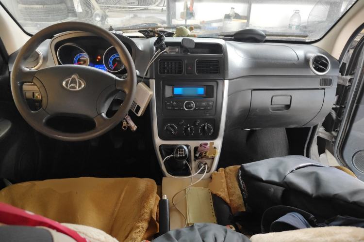 Used CHANGAN KAICHENG Ruixing M90 2018 2.0L Standard Edition Flat-Top Liftback 6-Seater 4G94S