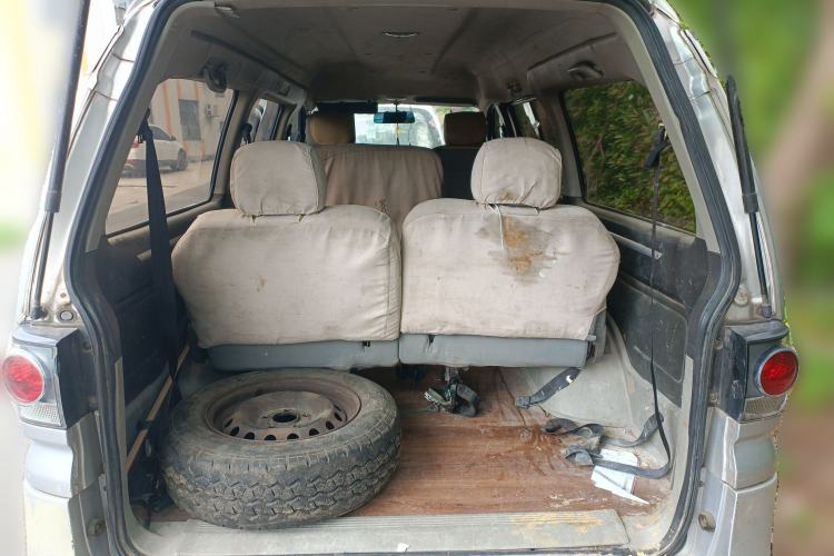 Used FORTHING Lingzhi 2016 M3L 1.6L 7-Seater Standard Model