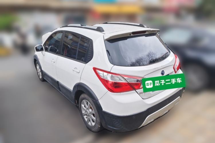 Used Venucia R50X 2013 1.6L Manual Version with Beidou Navigation Rear Left 45 Deg