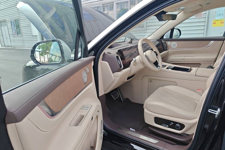 Used Hima AITO M9 2024 Range-Extended Ultra Version 52 kWh 6-Seater Model