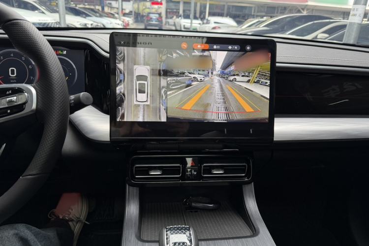 Used GAC Trumpchi GS8 2025 Linghang Series 2.0 TGDI Two-Wheel-Drive Luxury Edition 5 Seats