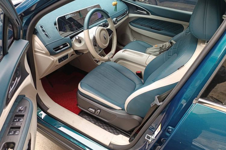 Used ORA Good Cat 2023 401 km Standard Range Luxury Version Lithium Iron Phosphate Driver Seat