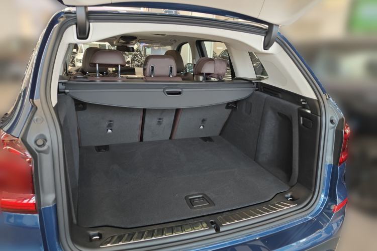Used BMW X3 2020 xDrive28i Luxury Package Trunk