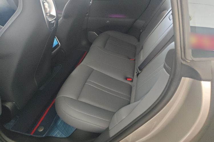 Used Xiaomi Auto YU7 2025 Ultra-Long Range Rear-Wheel Drive Version Left Rear Seat