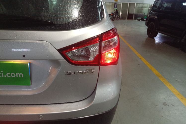 Used Suzuki S-Cross 2014 1.6L CVT Two-Wheel Drive Entry Model