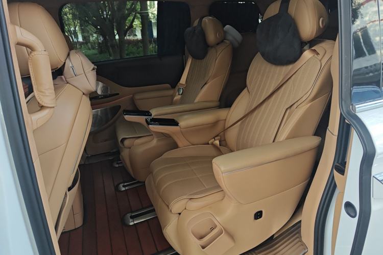 Used VOYAH Dream 2025 PHEV Four-Wheel-Drive Flagship Version – Qiankun Edition Interior 4