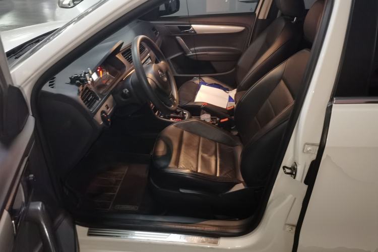 Used Volkswagen Gran Lavida 2013 1.6L Automatic Comfort Model
