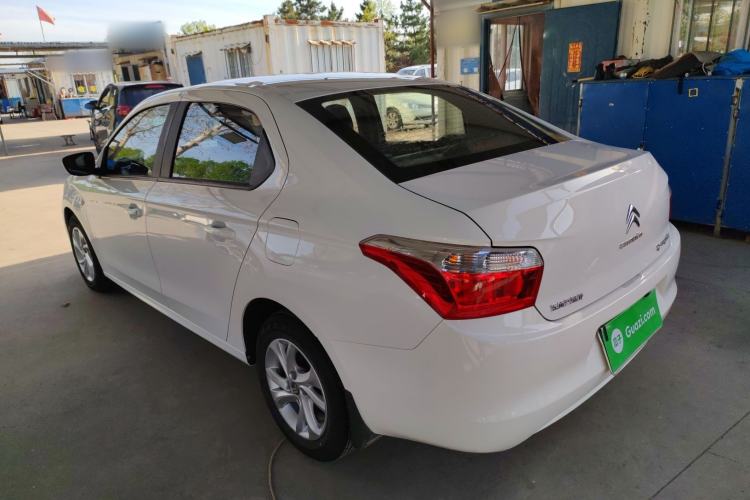 Used Citroen Elysee 2015 Zhishang Edition 1.6L Manual Fashion Model Rear Left 45 Deg