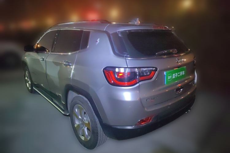 Used Jeep Compass 2017 200T Automatic Family Edition
