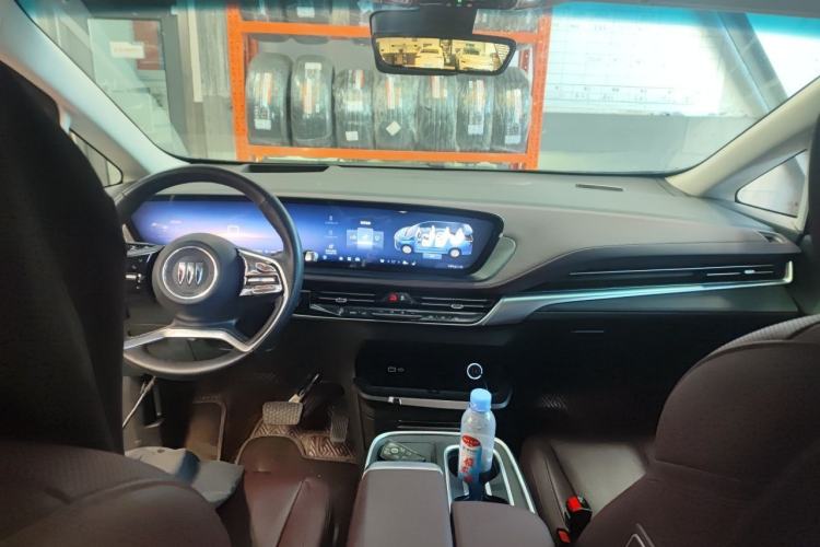 Used Buick Century 2023 2.0T Seven-Seater Yinshi Edition
