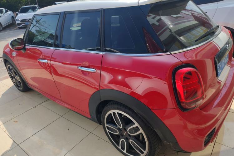 Used MINI MINI 2019 2.0T COOPER S Racing Edition Five-Door Version
