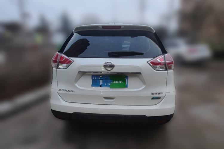 Used Nissan X-Trail 2015 2.0L CVT Comfort MAX Edition 2WD
