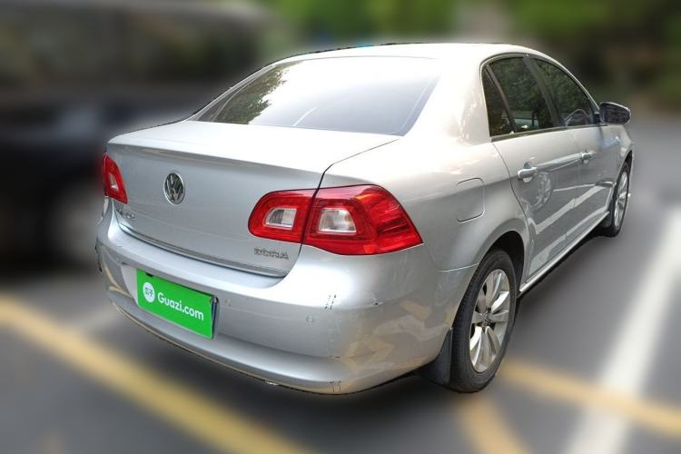 Used Volkswagen Bora 2012 1.6L Automatic Fashion Value Edition