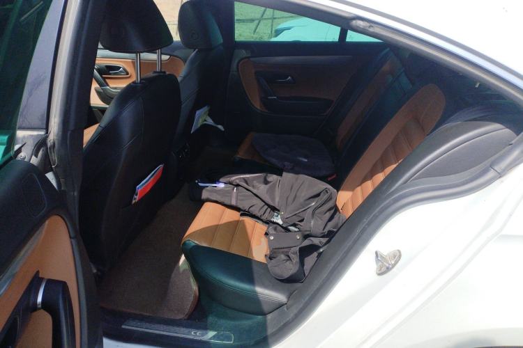 Used Volkswagen FAW-Volkswagen CC 2015 2.0 TSI Luxury Model Left Rear Seat