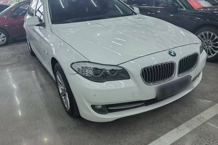 Used BMW 5 Series 2013 525Li Leading Model
