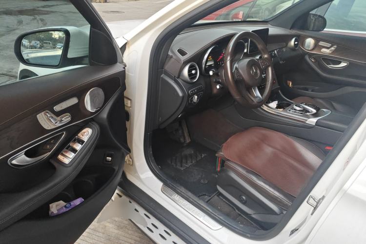 Used Mercedes-Benz GLC 2019 GLC 300 L 4MATIC Dynamic Model
