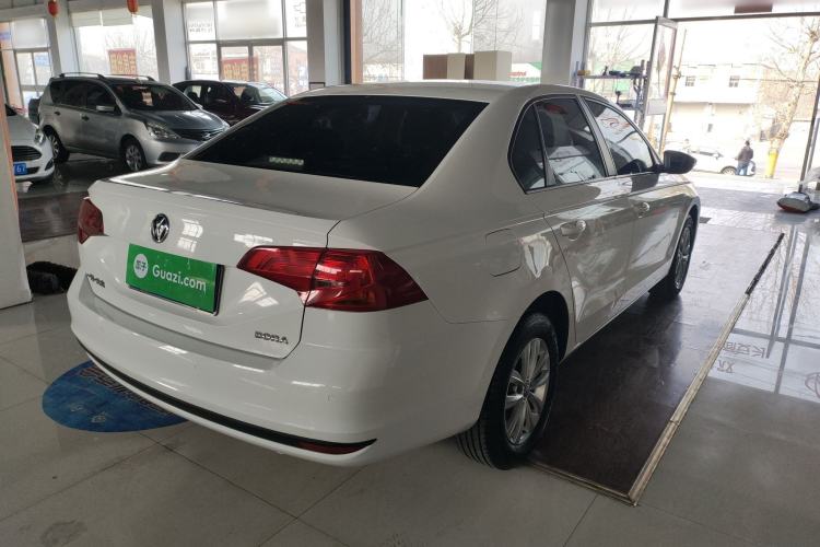 Used Volkswagen Bora 2016 1.6L Automatic Fashion Model
