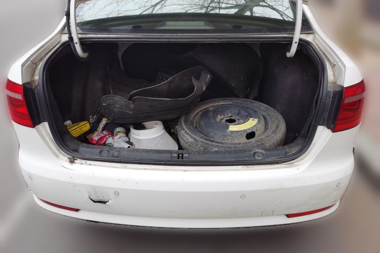 Used Volkswagen Lavida 2013 1.6L Manual Comfort Edition
