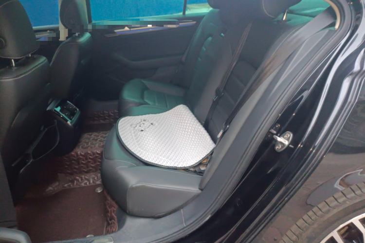 Used Volkswagen Phideon 2019 380TSI Two-Wheel Drive Business Edition China VI Standard