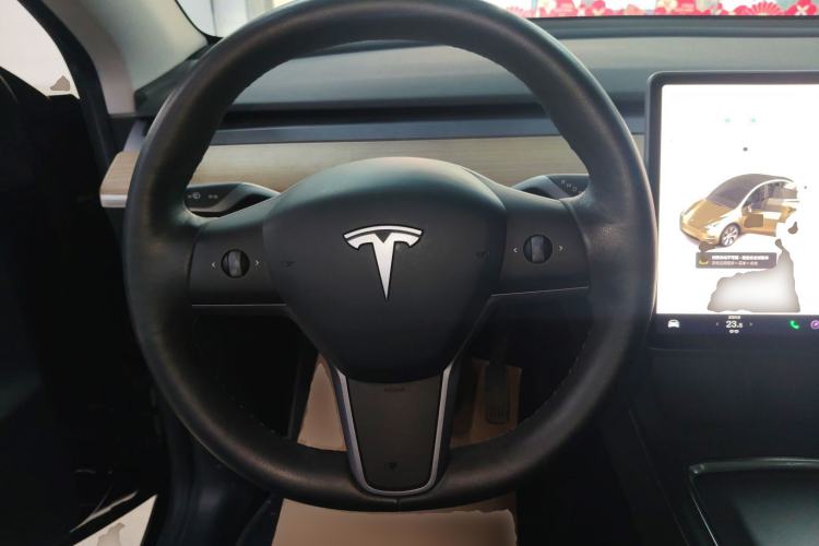 Used Tesla Model Y 2022 Rear-Wheel-Drive Version
