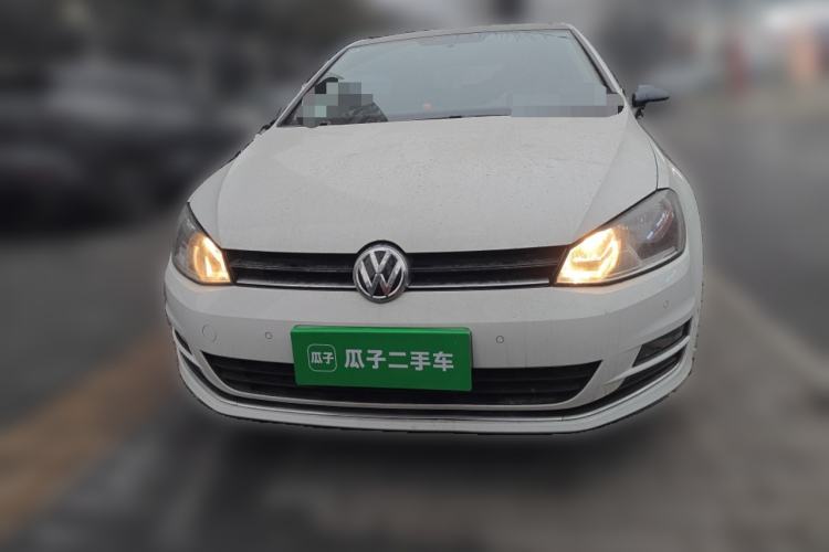 Used Volkswagen Golf 2017 1.6L Automatic Comfort Million-Vehicle Anniversary Edition