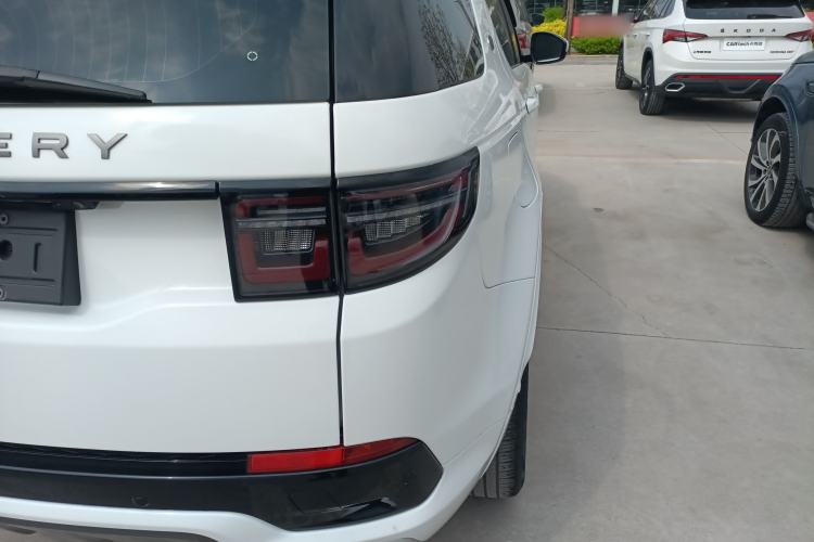 Used Land Rover Discovery Sport 2021 249 PS R-Dynamic SE Performance Tech Edition 5 Seats Exterior 3