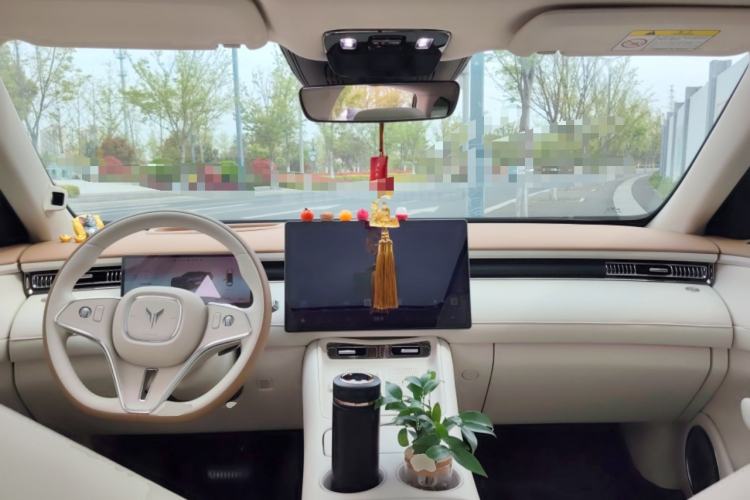 Used VOYAH FREE 2025 Model FREE+ Four-Wheel-Drive Qiankun Edition