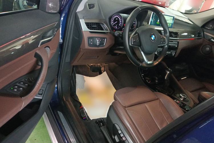 Used BMW X1 2019 xDrive20Li Luxury Model
