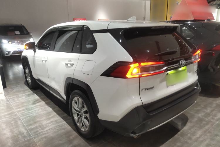 Used Toyota Wildlander 2020 2.0L CVT 4x4 Luxury Edition