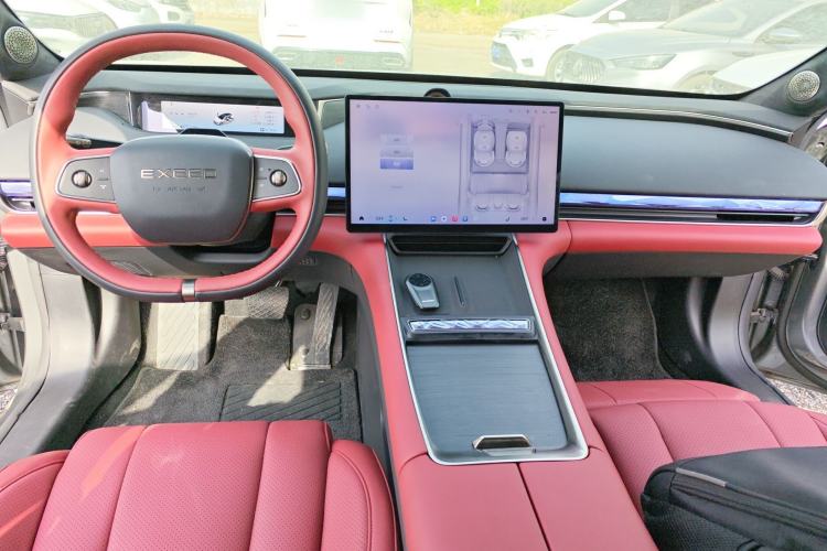 Used EXEED Star Era ES 2025 Extended-Range Pro High-Speed Driver Assistance Center Console