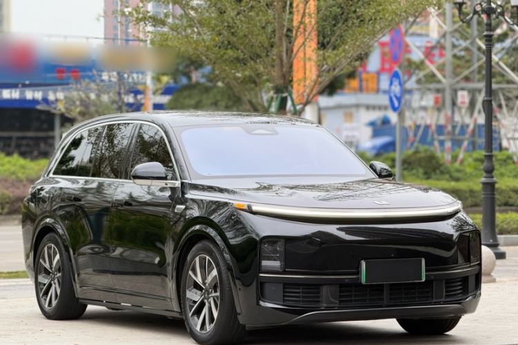 Used Li Auto L8 2023 Pro Model
