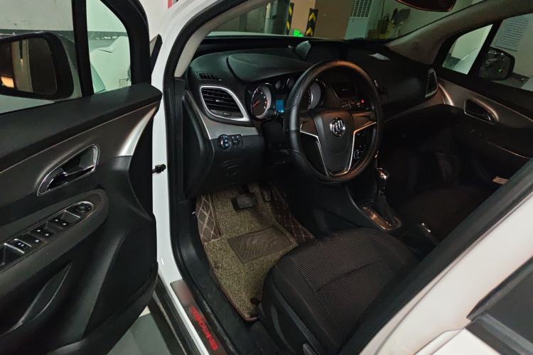 Used Buick Encore 2015 1.4T Automatic Two-Wheel Drive Urban Elite Version Driver Seat