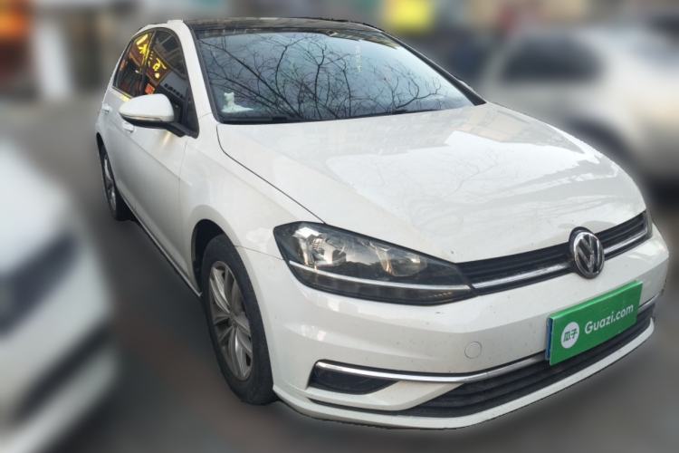 Used Volkswagen Golf 2019 1.6L Automatic Comfort Model China V Standard Front Right 45 Deg