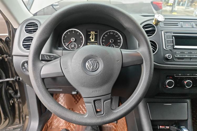 Used Volkswagen Tiguan L 2017 300TSI Automatic Two-Wheel Drive Silk Road Luxury Edition