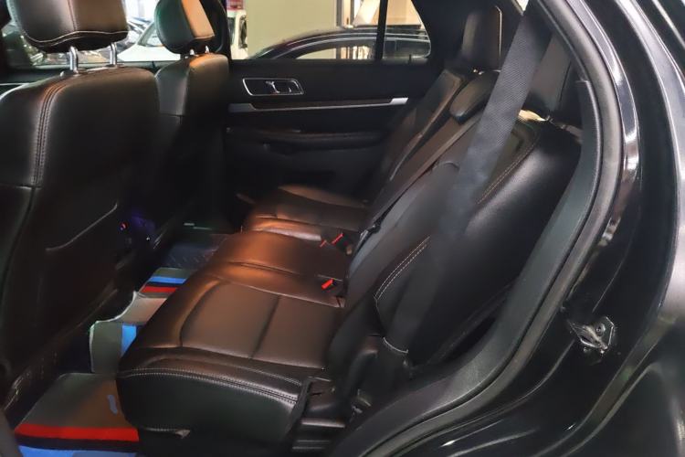 Used Ford Explorer 2016 2.3T Elite Edition
